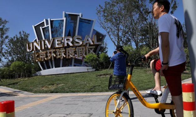 Cina. Pechino è pronta per il nuovo assalto del turismo: via al parco Universal Studios, è il più grande del mondo