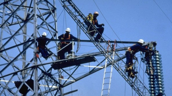 Crescono le emissioni italiane. E si allontana la transizione energetica