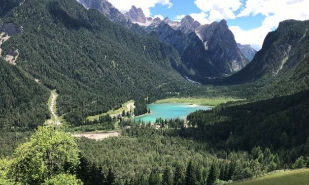 La lentezza dell’acqua dolce. Dal Garda a Bolsena, da Dobbiaco ai Nabi, l’Italia dei laghi