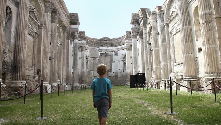 Fano, da 30 anni la città dei bambini e delle bambine. Idee per una vacanza in famiglia