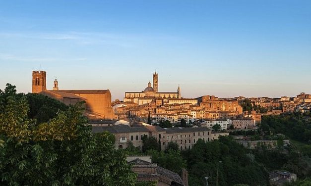 Dalla figlia “segreta” di Manzoni alla porta del cielo. Storie da scoprire nella Siena che non t’aspetti