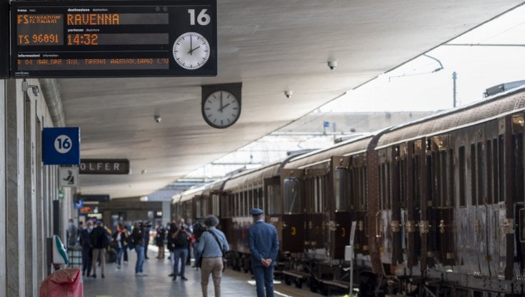 Via al Treno di Dante. Da Firenze a Ravenna, sulle tracce del Poeta, tra i più bei paesaggi dell’Appennino