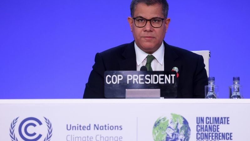 Cop26, la nuova bozza allontana il traguardo della decarbonizzazione, ma spinge sul taglio alle emissioni