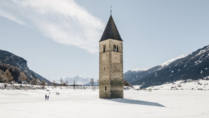 Fondo, ciaspole, passeggiate in slitta o a cavallo: Da Livigno a Resia, la montagna d’inverno oltre lo sci