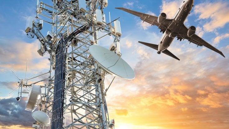 Il lancio del 5G per i telefonini mette in crisi il trasporto aereo