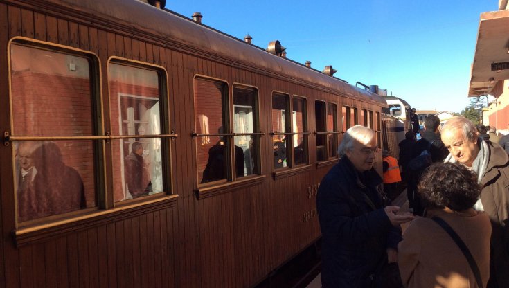 Sos trenino verde della Sardegna. “La più lunga ferrovia turistica d’Europa cade a pezzi: salviamola”