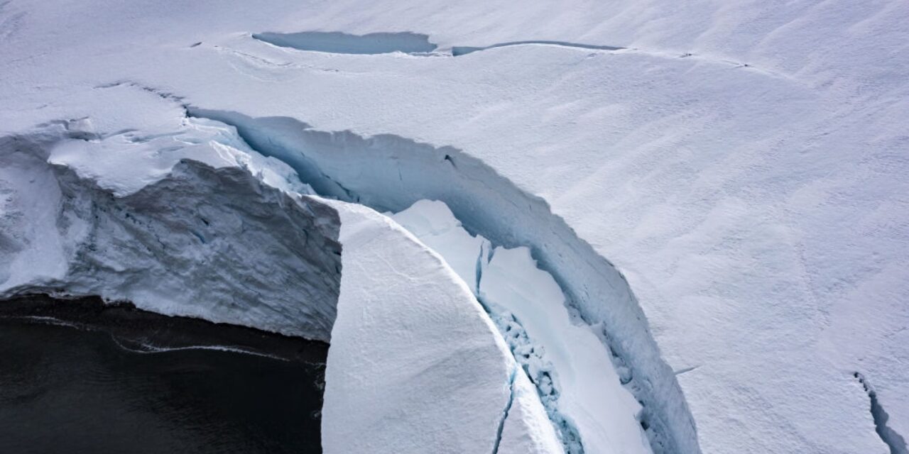 Il ghiaccio marino antartico raggiunge il secondo livello più basso per estensione