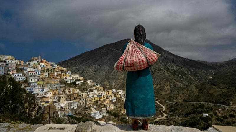 Grecia, nel Dodecaneso l’isola che non ti aspetti. Viaggio ad Olympos, la società delle donne