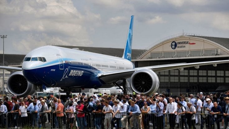 A Parigi si tracciano le nuove rotte dell’aviazione