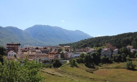 Abruzzo, Maiella. Per rinascere, Campo di Giove prova la via dell’albergo diffuso