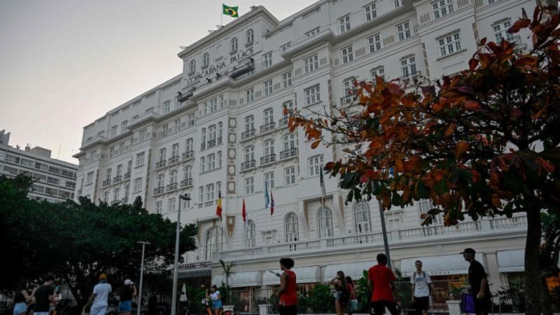 Brasile, i 100 anni del Copacabana Palace, l’hotel che ha trasformato Rio de Janeiro in icona mondiale