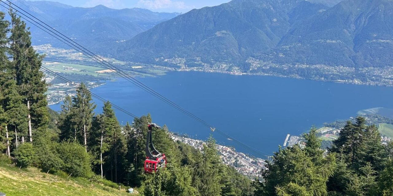 Castelli, miniature, e naturalmente laghi. La Svizzera del Ticino e i suoi segreti