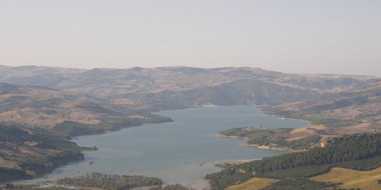 Il Sud nella morsa siccità: il lago di Occhito ha perso un milione di metri cubi di acqua in un giorno