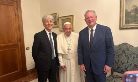 Al Gore incontra il Papa e loda le posizioni di Francesco sull’ambiente