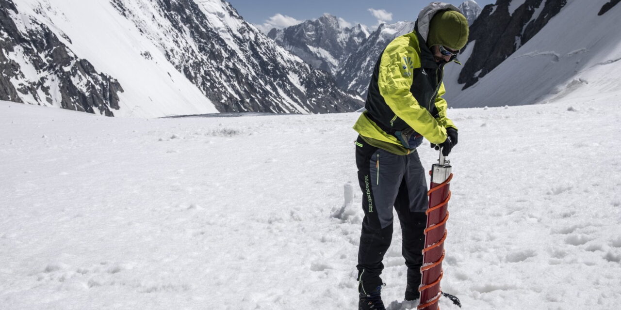 Valanga sul K2, travolto il campo di ricerca italo-pakistano Ice Memory. Illeso il team