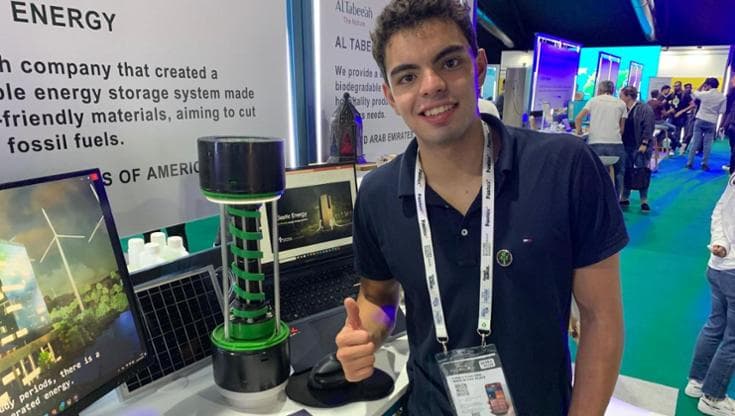 La batteria green che nasce dagli alberi. L’idea di un giovane colombiano