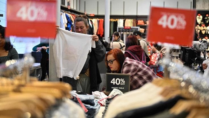 Quanto impatta il Black Friday sull’ambiente? Le domande che dovremmo porci prima di acquistare