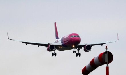 Più turbolenze nei nostri cieli, così il cambiamento climatico cambia il nostro modo di volare