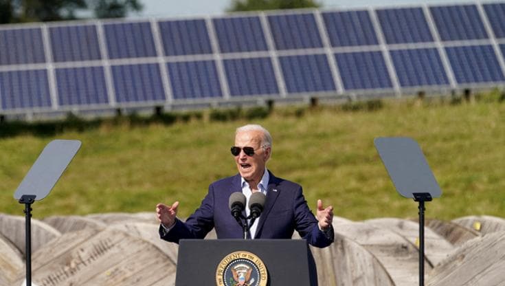 Biden annuncia l’impegno Usa ad abbattere le emissioni entro il 2035 ma pesa l’incognita Trump