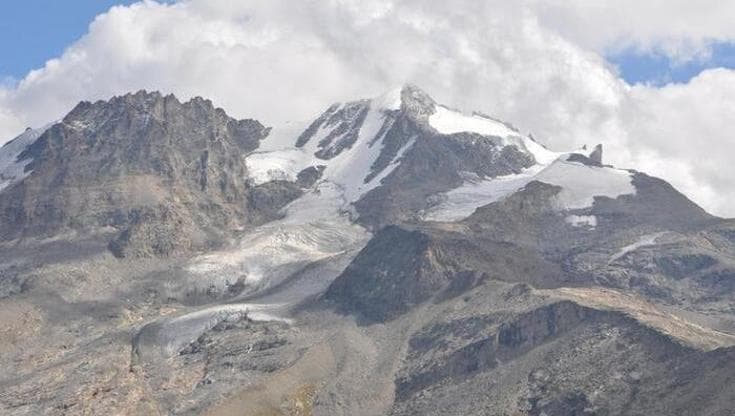 Meno neve e per meno tempo: l’allarme di Legambiente per le montagne