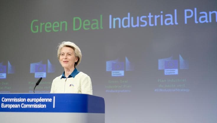 “Il Green Deal aiuta l’Europa a non pagare l’energia a prezzi assurdi, altro che imbroglio”