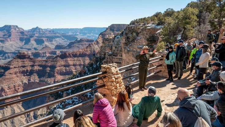 Ranger, meteorologi, studiosi del clima: chi ha perso il lavoro negli Usa negazionisti di Trump