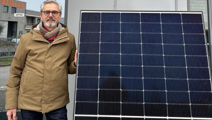 Lavori green, l’installatore di fotovoltaico: “L’energia pulita la faccio partire dal tetto di casa”